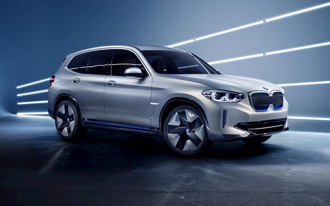 BMW IX3: il nuovo SUV elettrico della casa bavarese