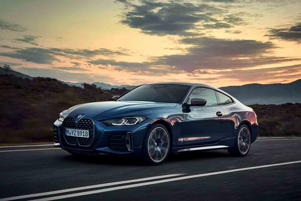 BMW Serie 4 G22 la "Ultimate Driving Machine" in uscita ad ottobre