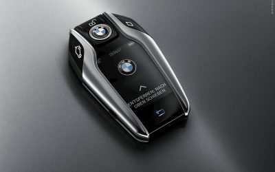 BMW Display Key: caratteristiche e funzioni del telecomando smart della BMW