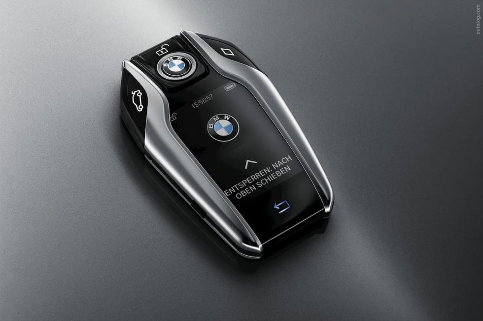 BMW Display Key caratteristiche e funzioni della chiave smart della BMW