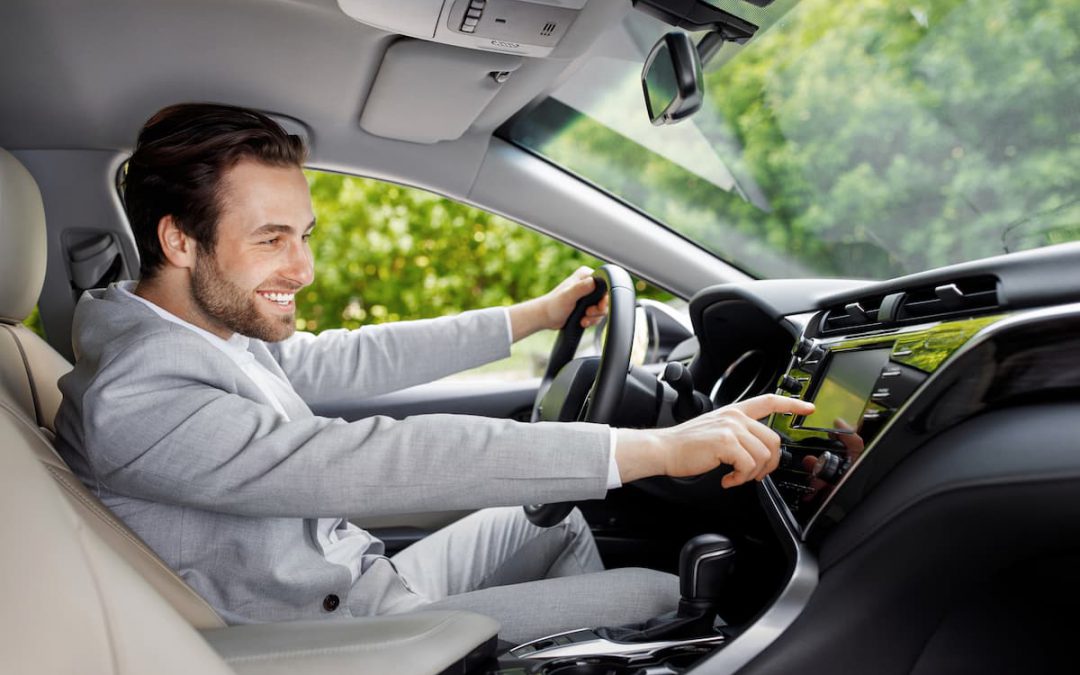 BMW update software: tutti gli aggiornamenti previsti nel 2022 sui sistemi di assistenza alla guida