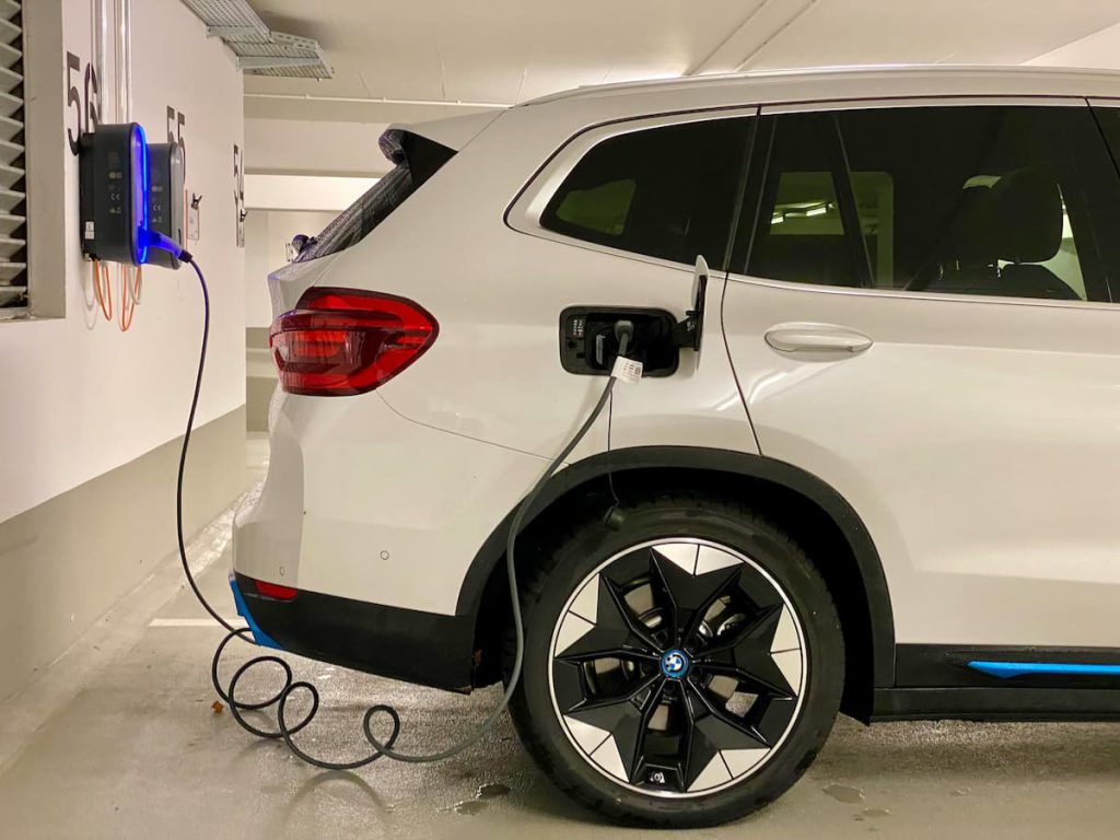 nuova-bmw-x3-elettrica