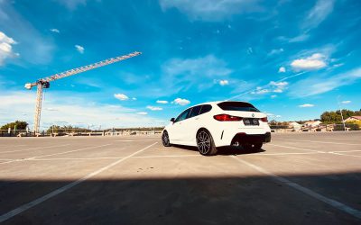 Nuovo pacchetto Innovation BMW 2025 per la Serie 1